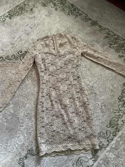 Svecana nova haljina