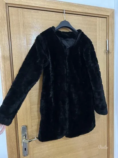 Crna Italijanska bundica