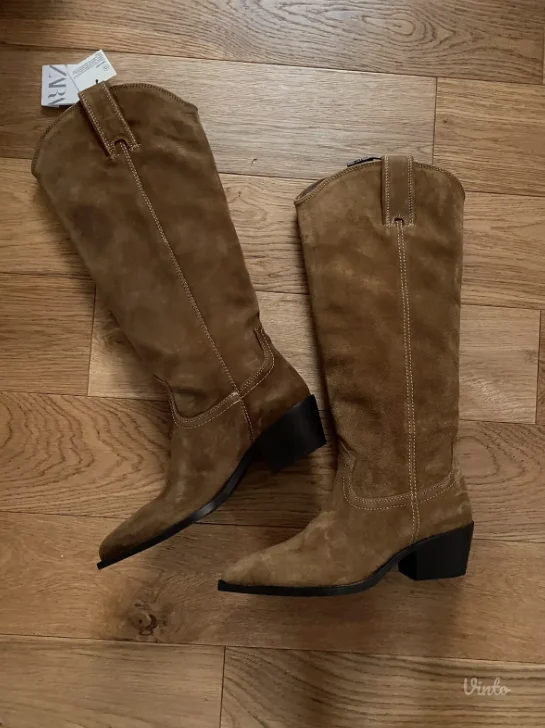 Nove Zara kožne kaubojke