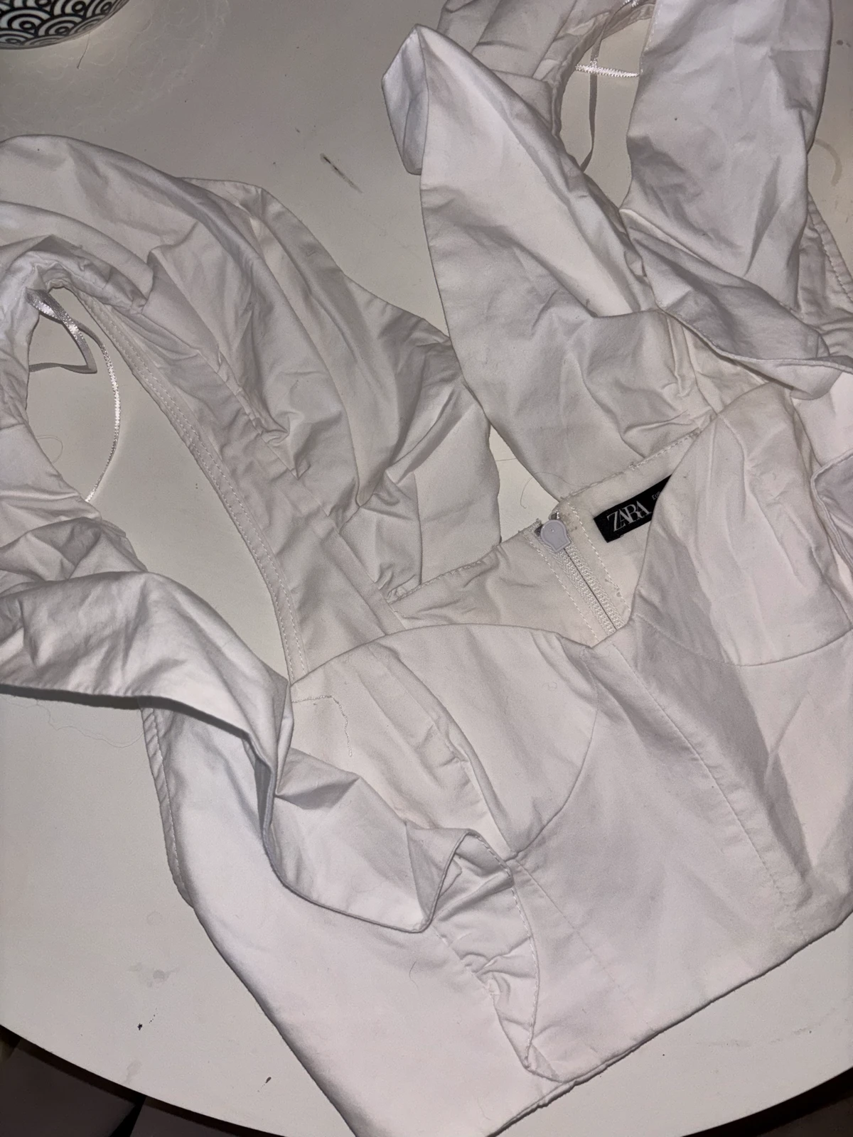 Zara korset top sa kalner rukavima