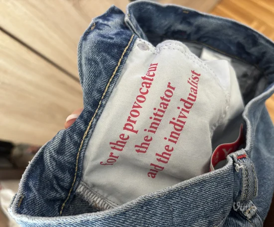 Only široke farmerice