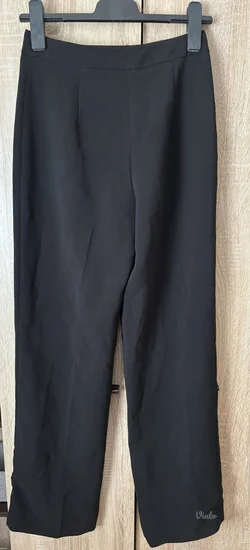 H&M crne pantalone