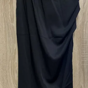 Shein crna suknja NOVA