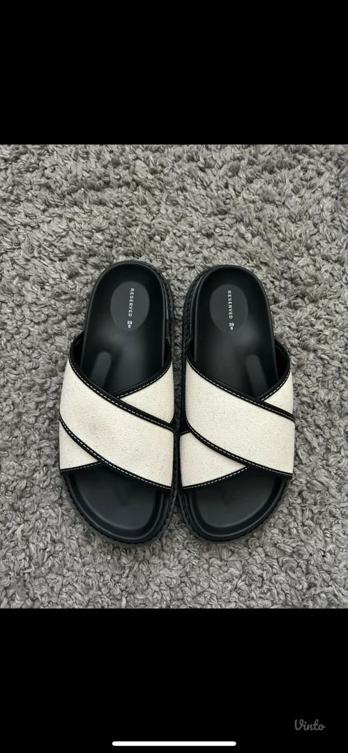 reserved papuce 39 broj