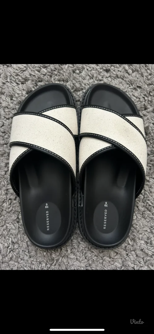 reserved papuce 39 broj