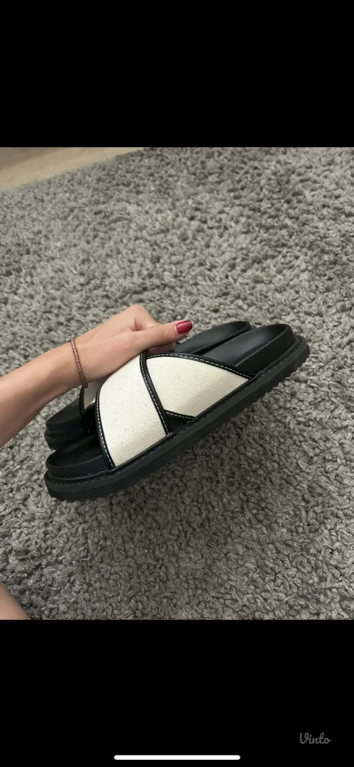 reserved papuce 39 broj