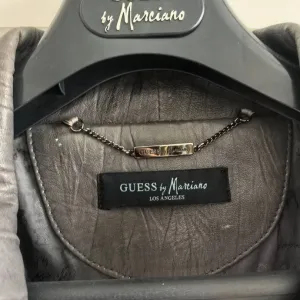 Guess by marciano kozna jakna