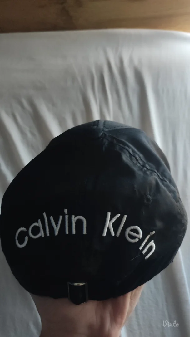 Calvin Klein kacket