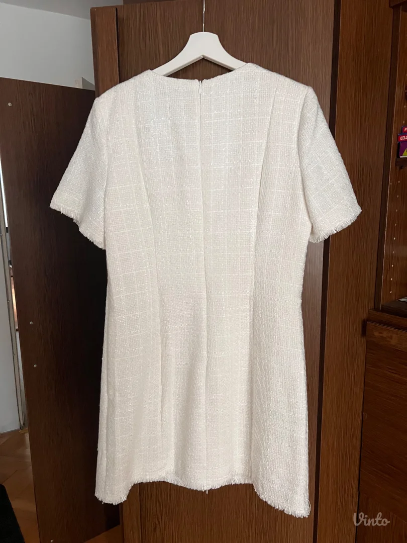 Nova sa etiketom Haljina bela-HM