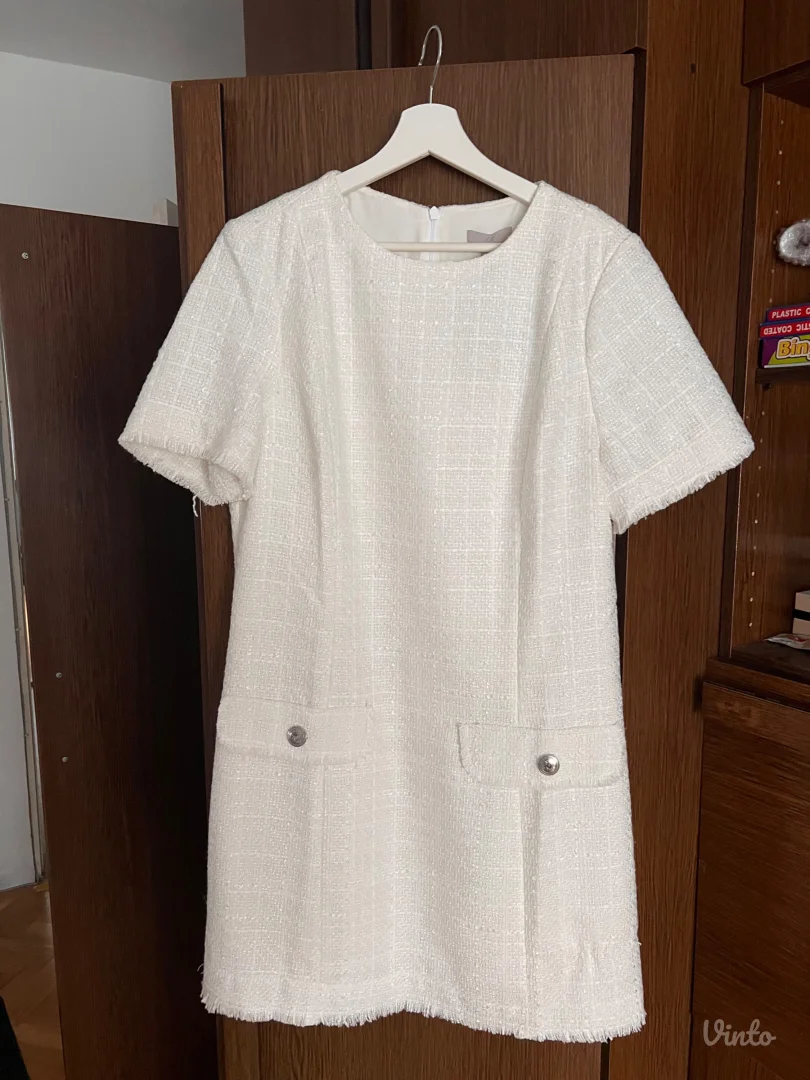 Nova sa etiketom Haljina bela-HM