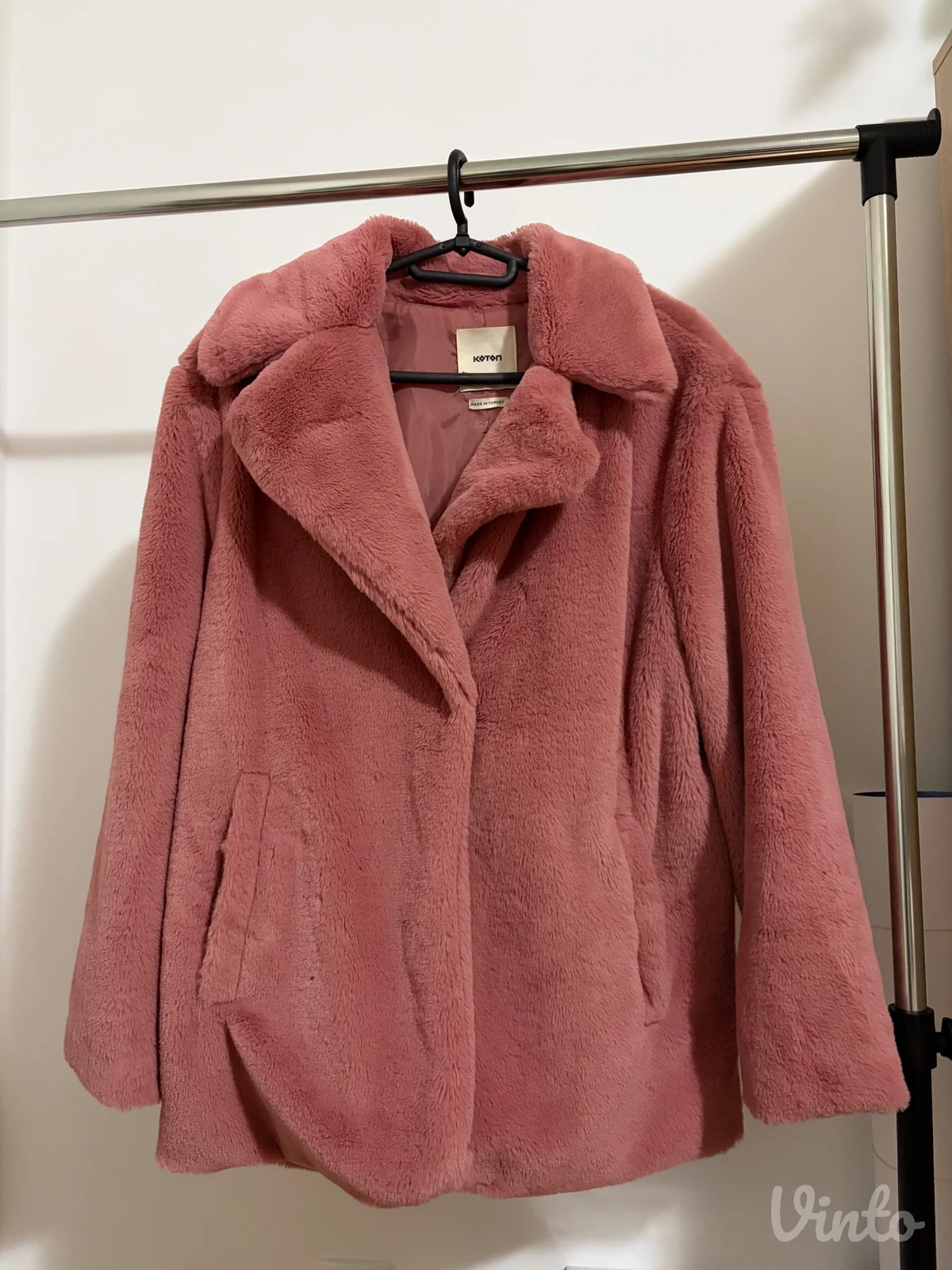 Roze bunda
