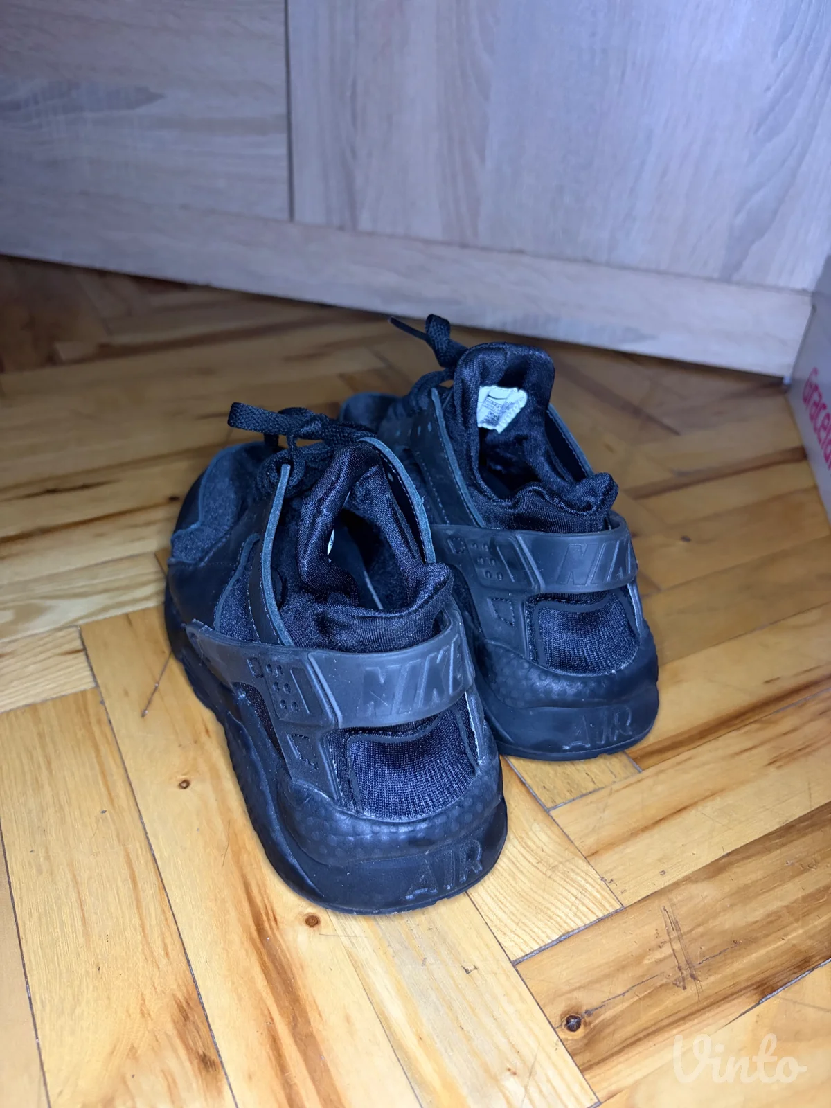 Nike crne huarache