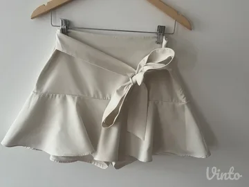 Zara bela suknjica