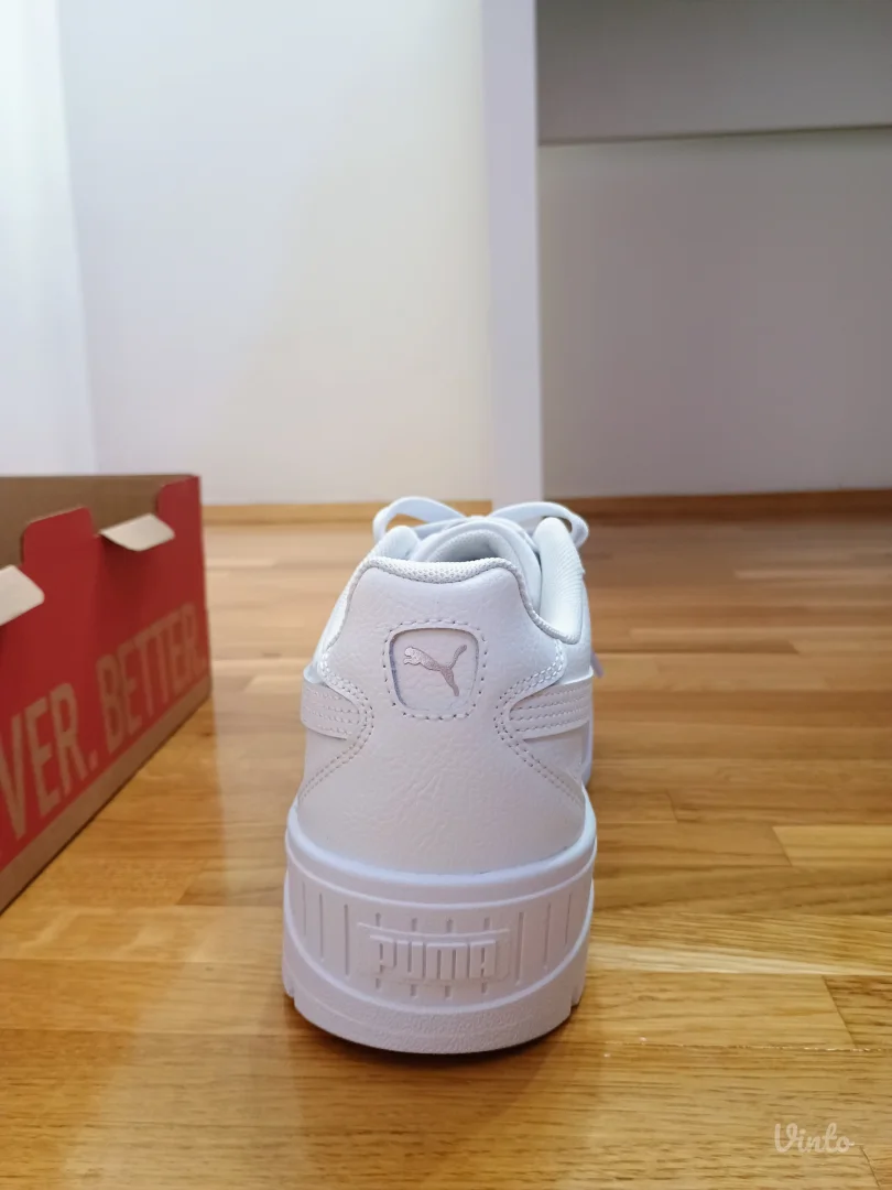 Puma patike nekorišćene