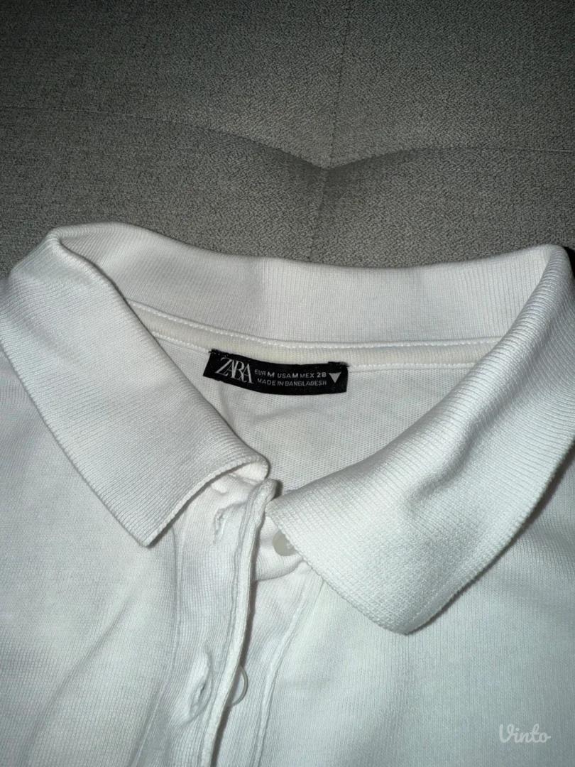 Zara bluza na dugmiće