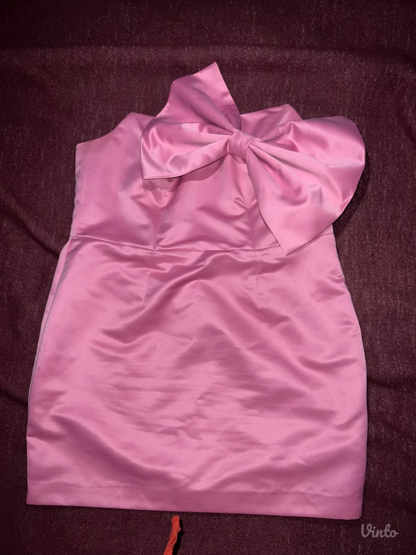 Haljina od brokata lila boja