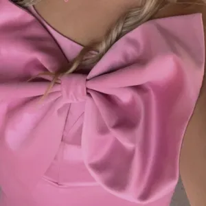 Haljina od brokata lila boja