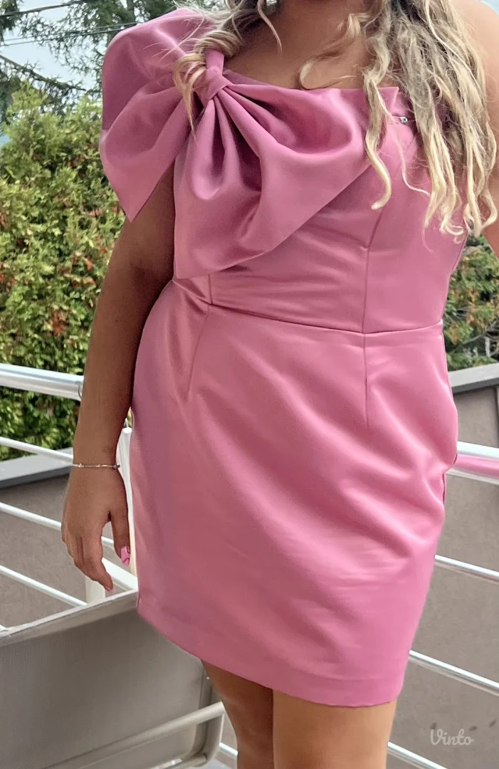 Haljina od brokata lila boja