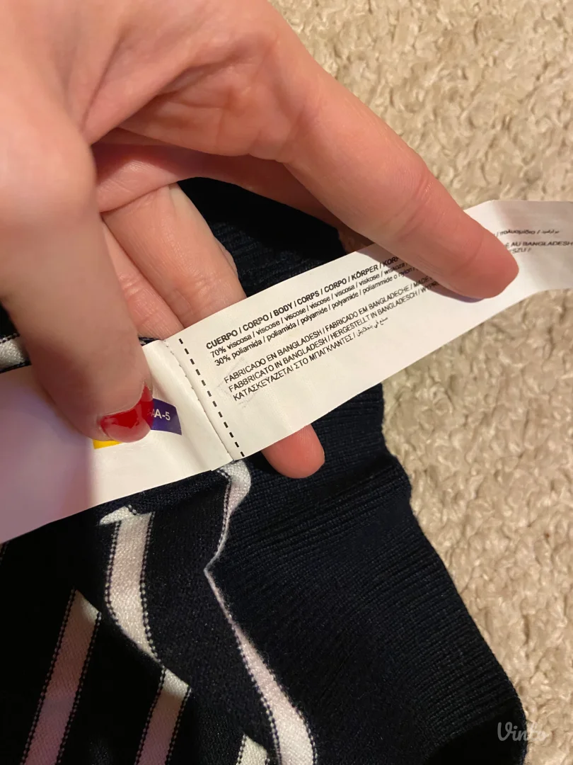 Nov Sfera teget džemper L