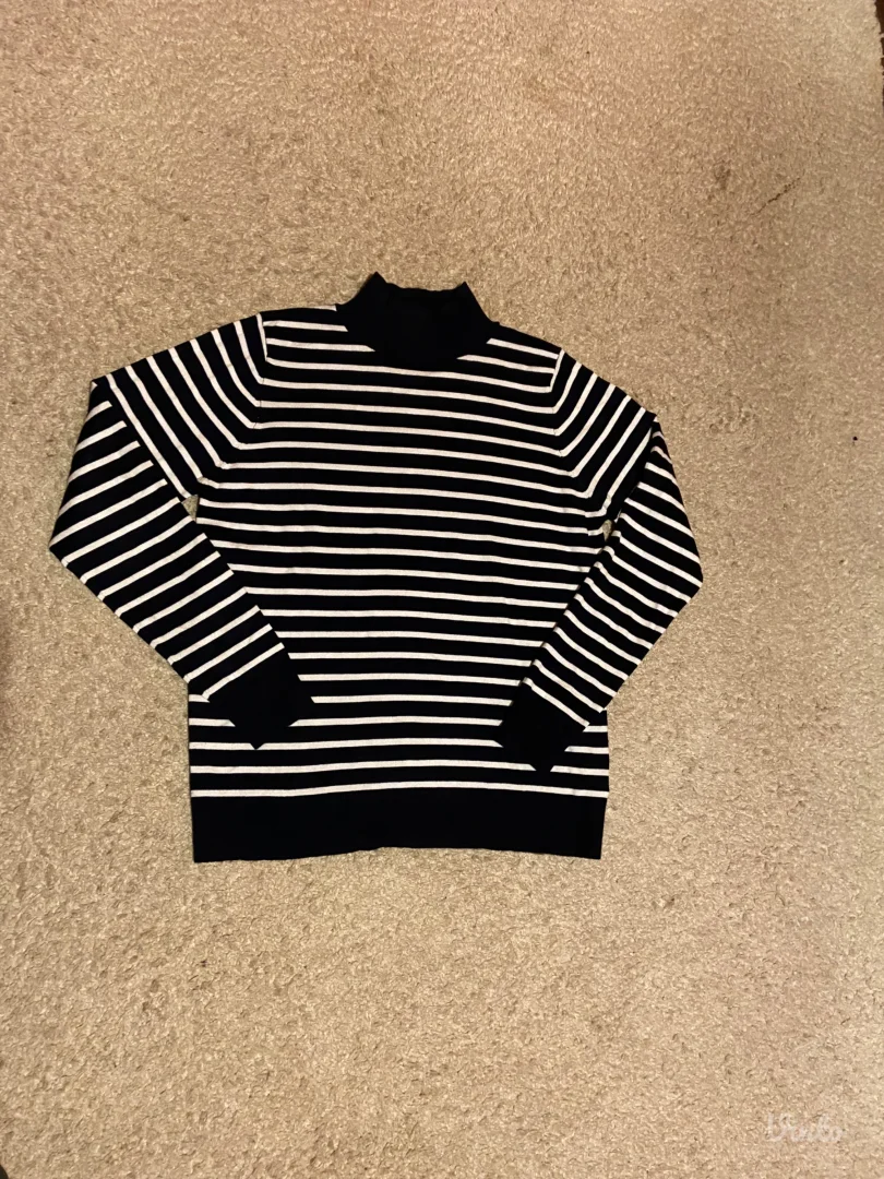 Nov Sfera teget džemper L