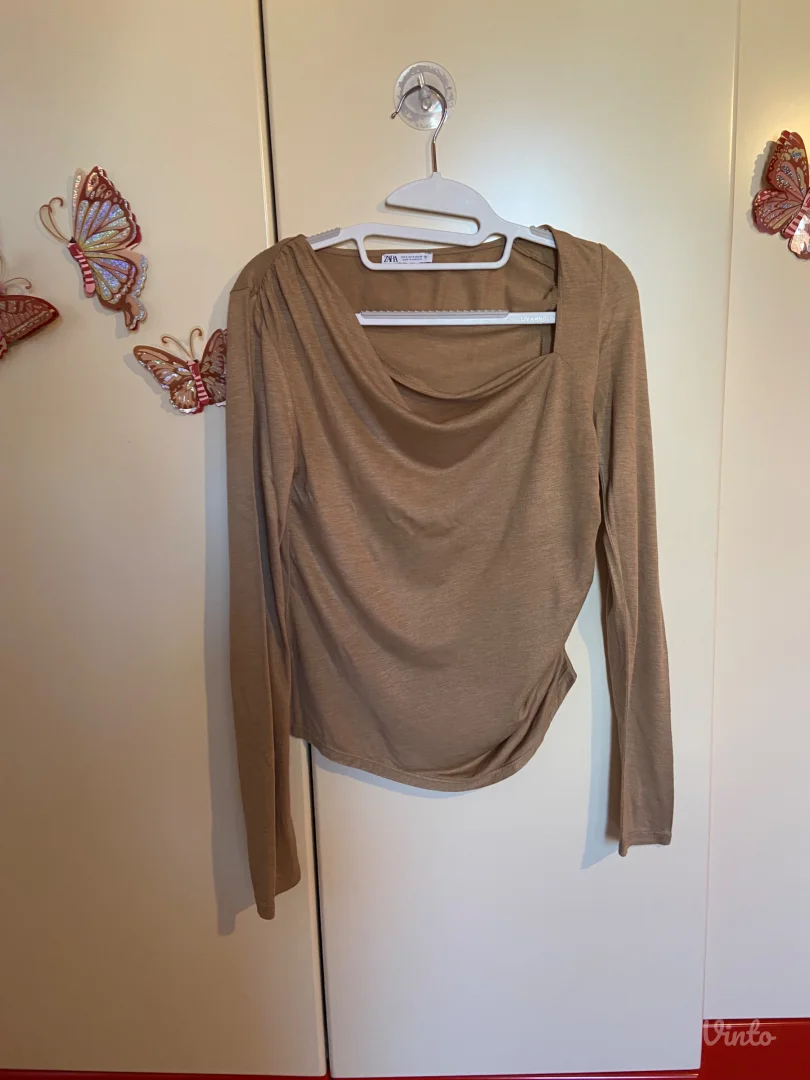 Nova Zara majica (S)