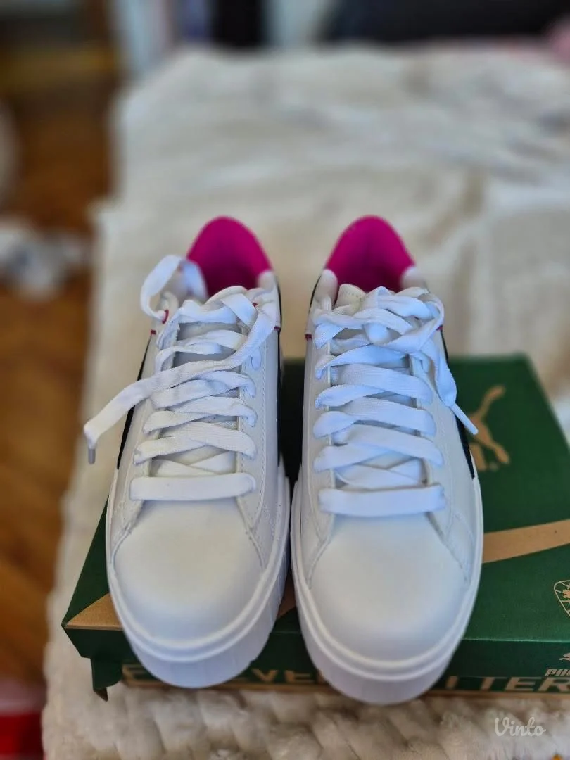 Ženske Puma patike potpuno nove