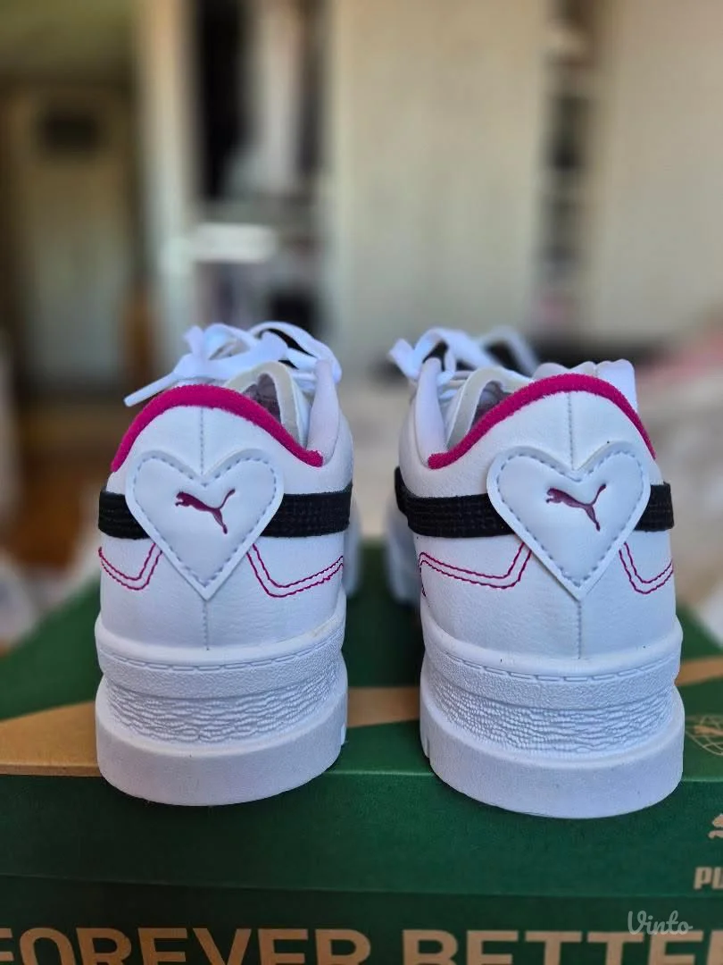 Ženske Puma patike potpuno nove