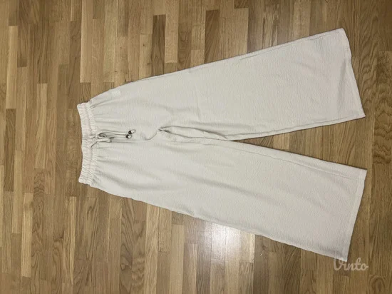 Sinsay siroke pantalone