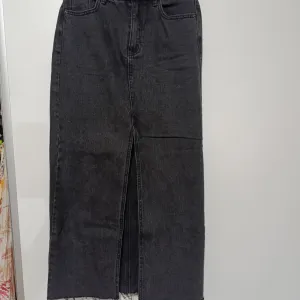 Stradivarius teksas suknja