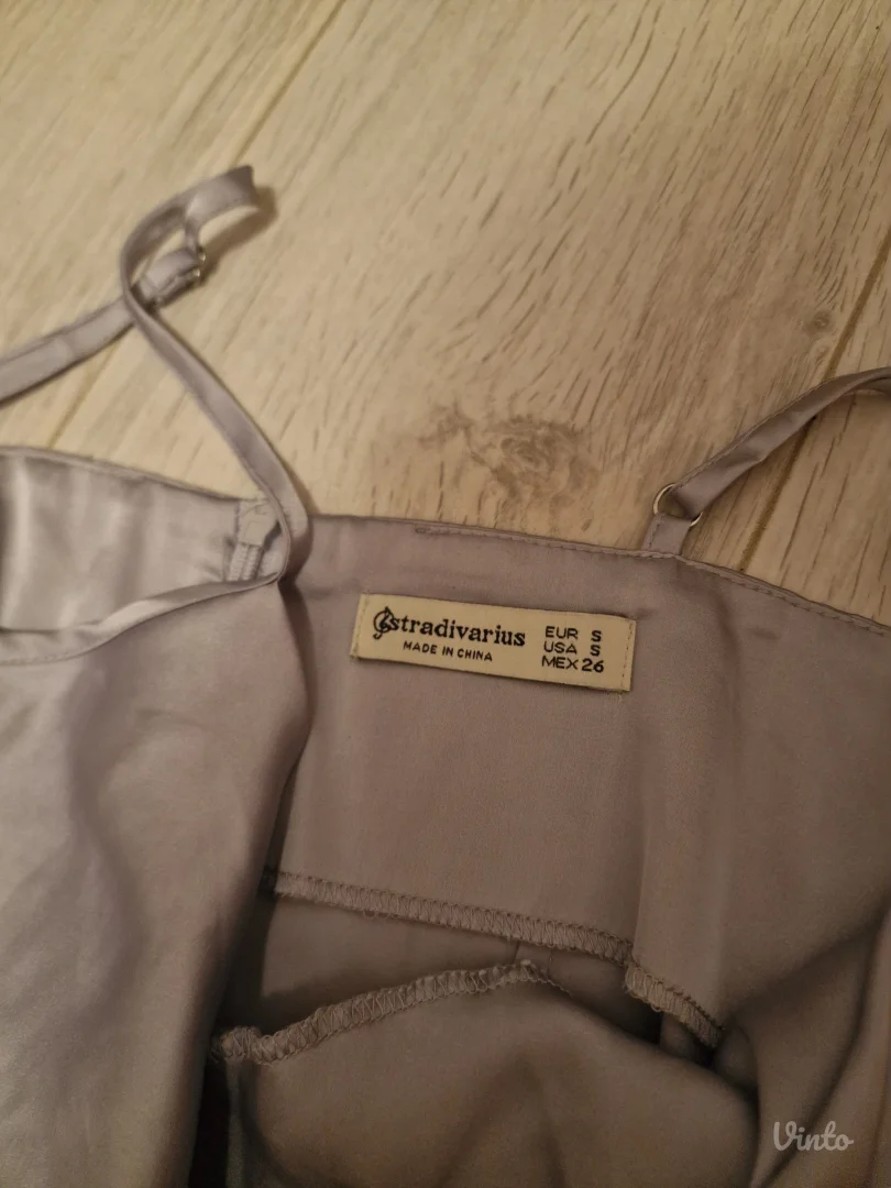 Stradivarius haljina