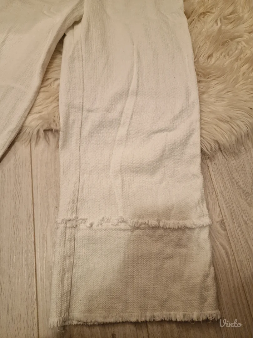 Zara pantalone