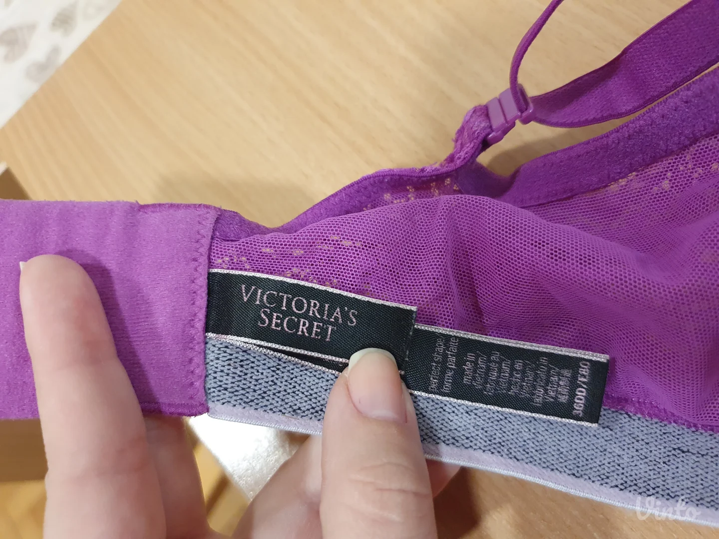 Victoria's secret brushalter