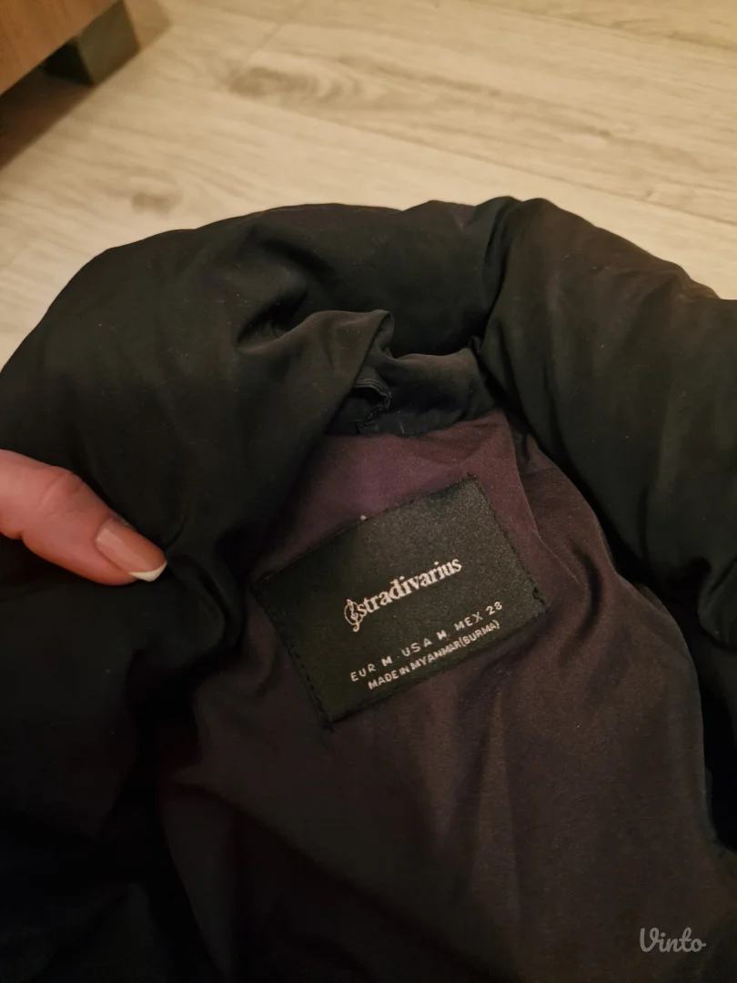 Stradivarius jakna