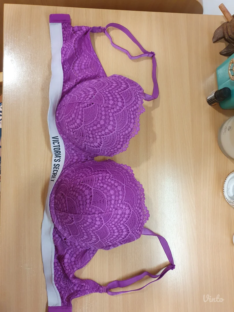 Victoria's secret brushalter