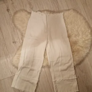 Zara pantalone