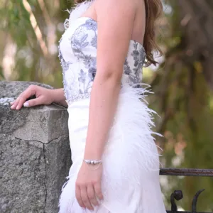 Unikatna haljina sa perjem