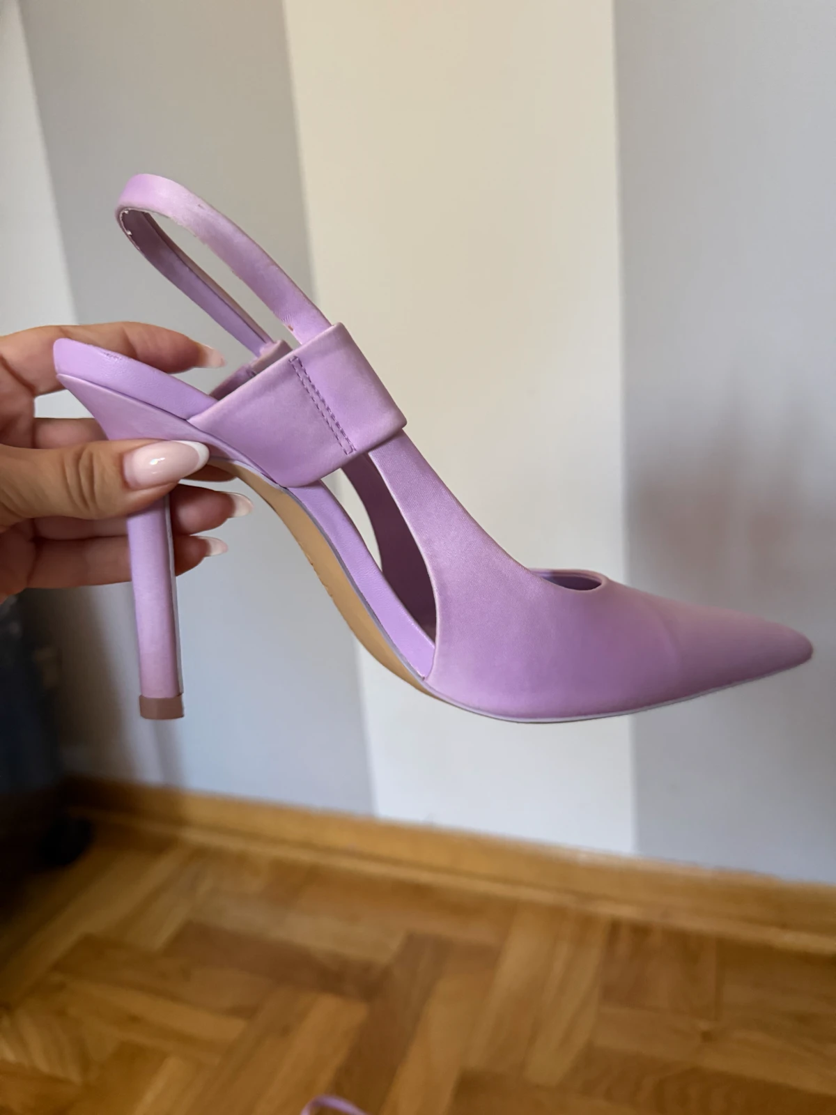ZARA stikle- broj 36