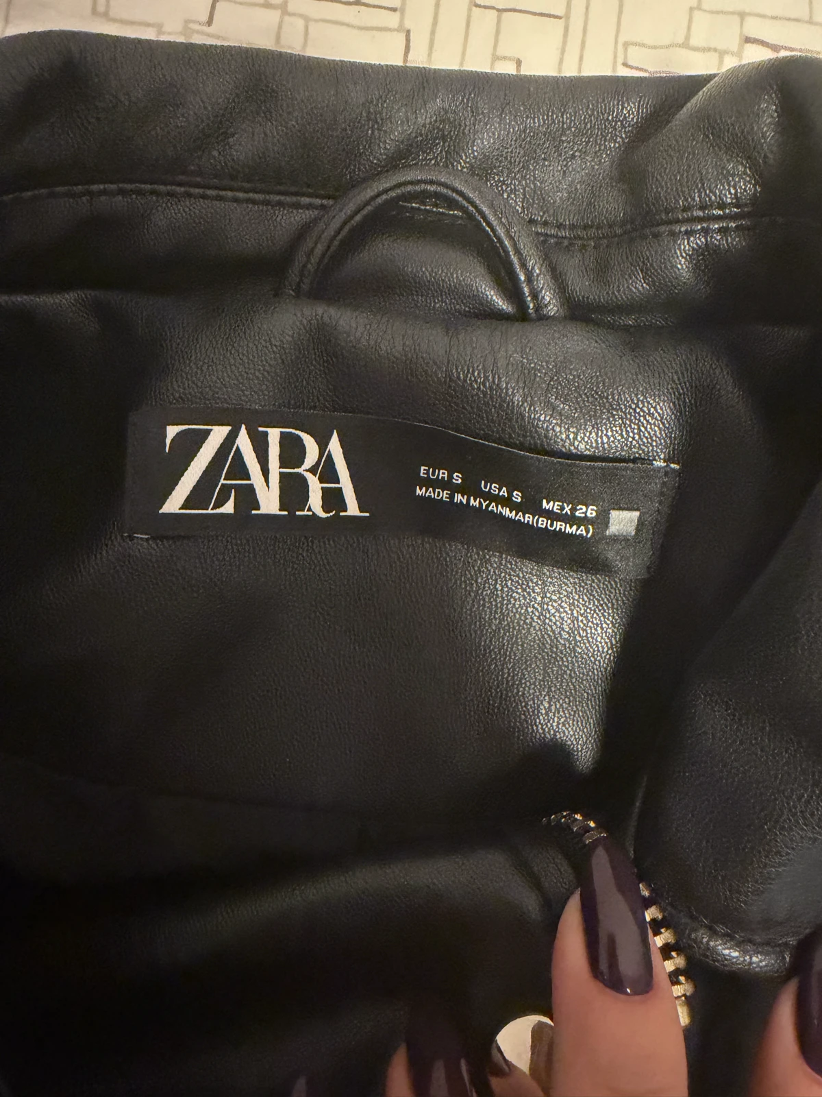 ZARA - S kožna jaknica