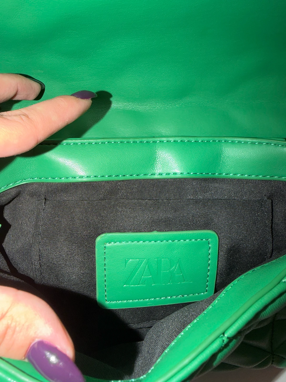 ZARA zelena torbica