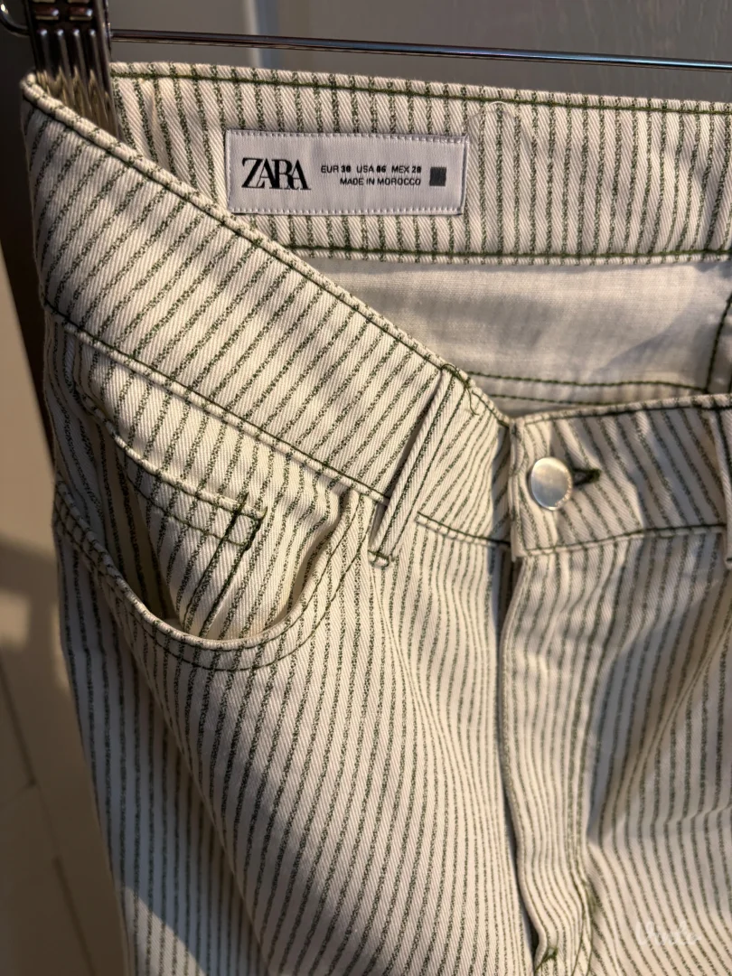 Zara farmerke novo
