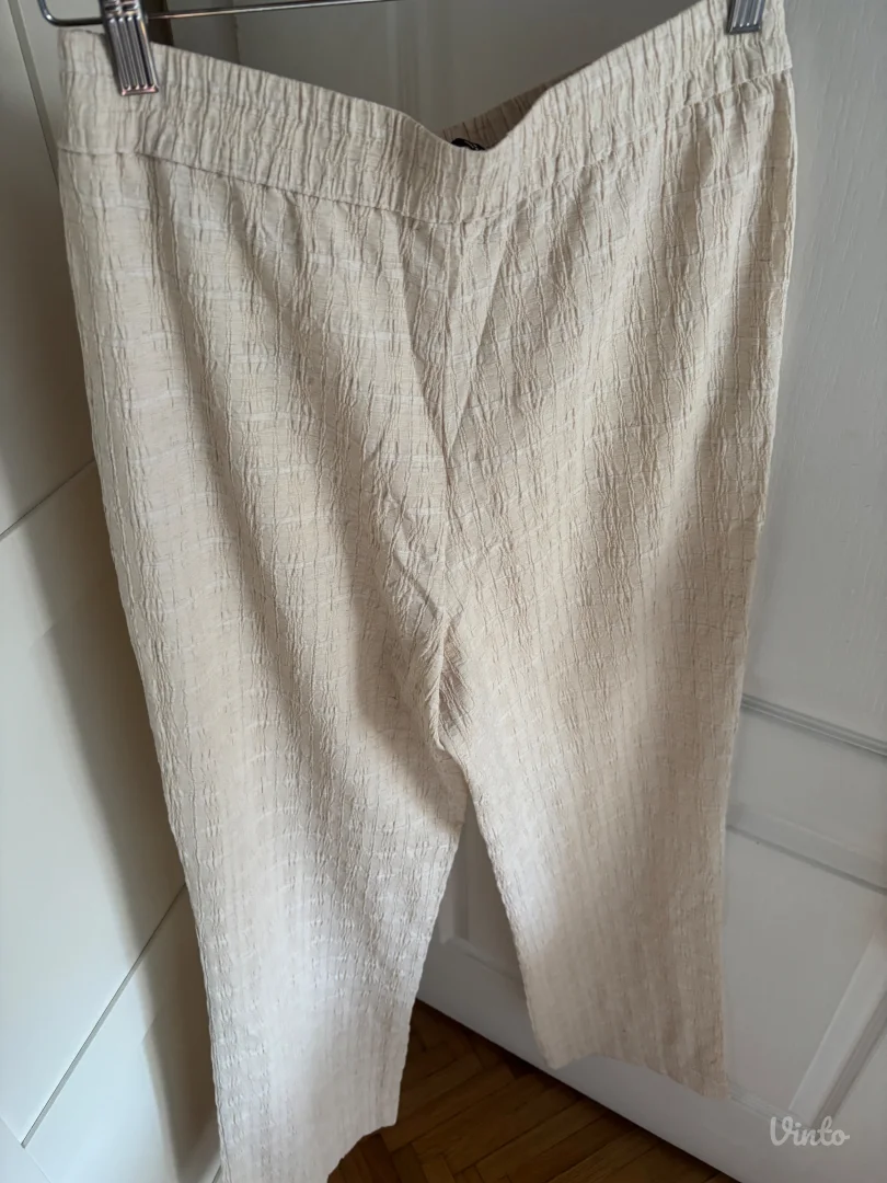 Zara pantalone