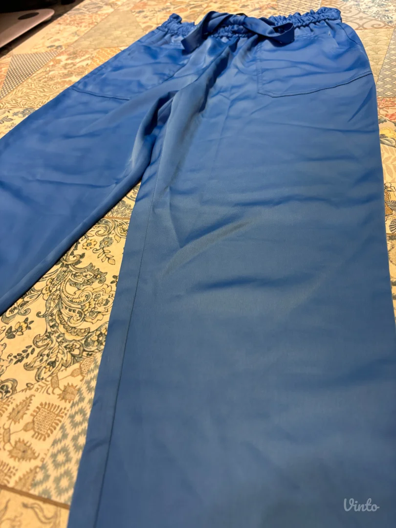 Zara pantalone