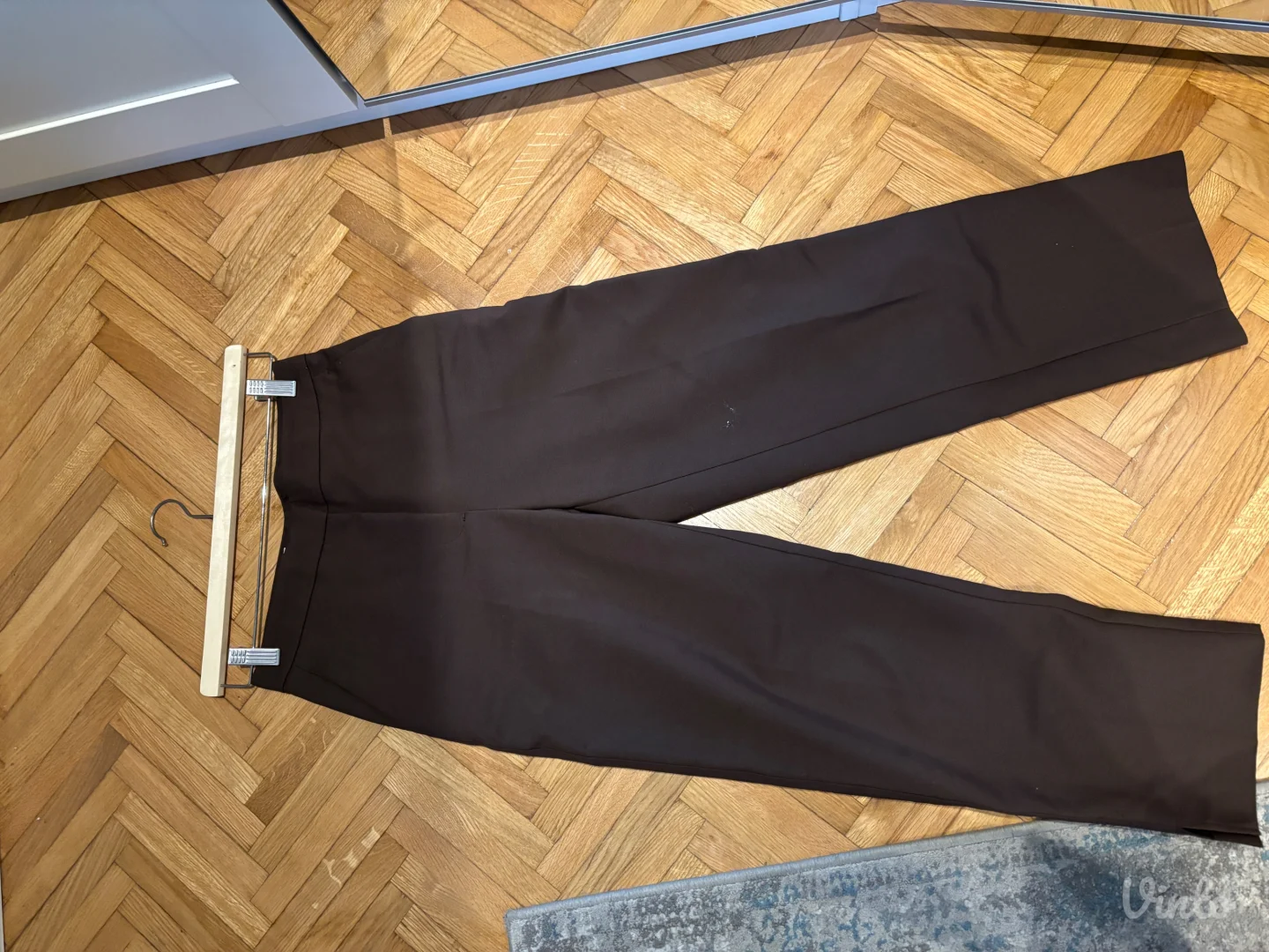 Zara pantalone NOVO