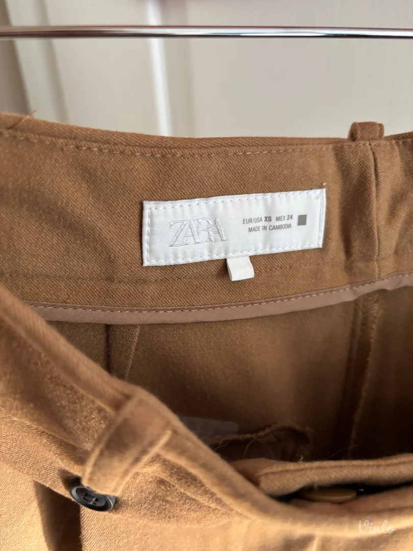 Zara pantalone