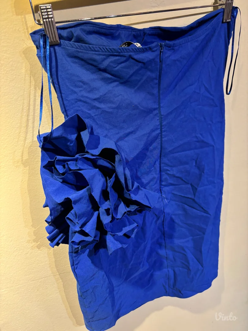 Zara haljina sa cvetom