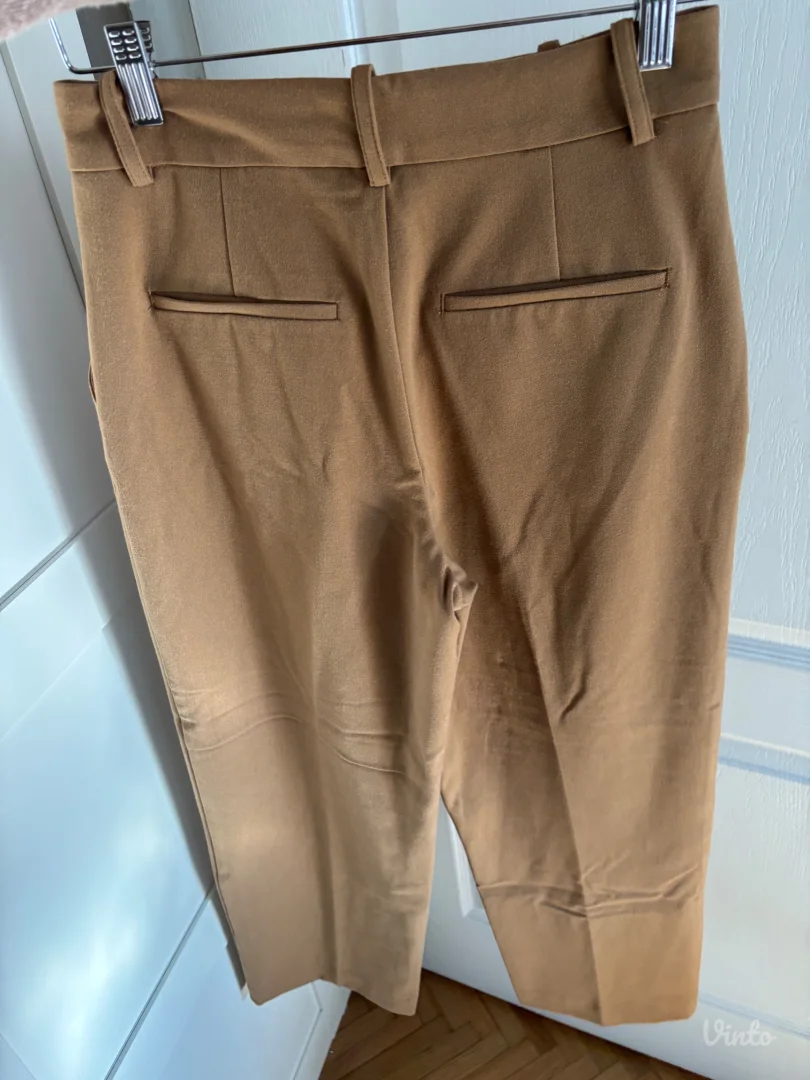 Zara pantalone