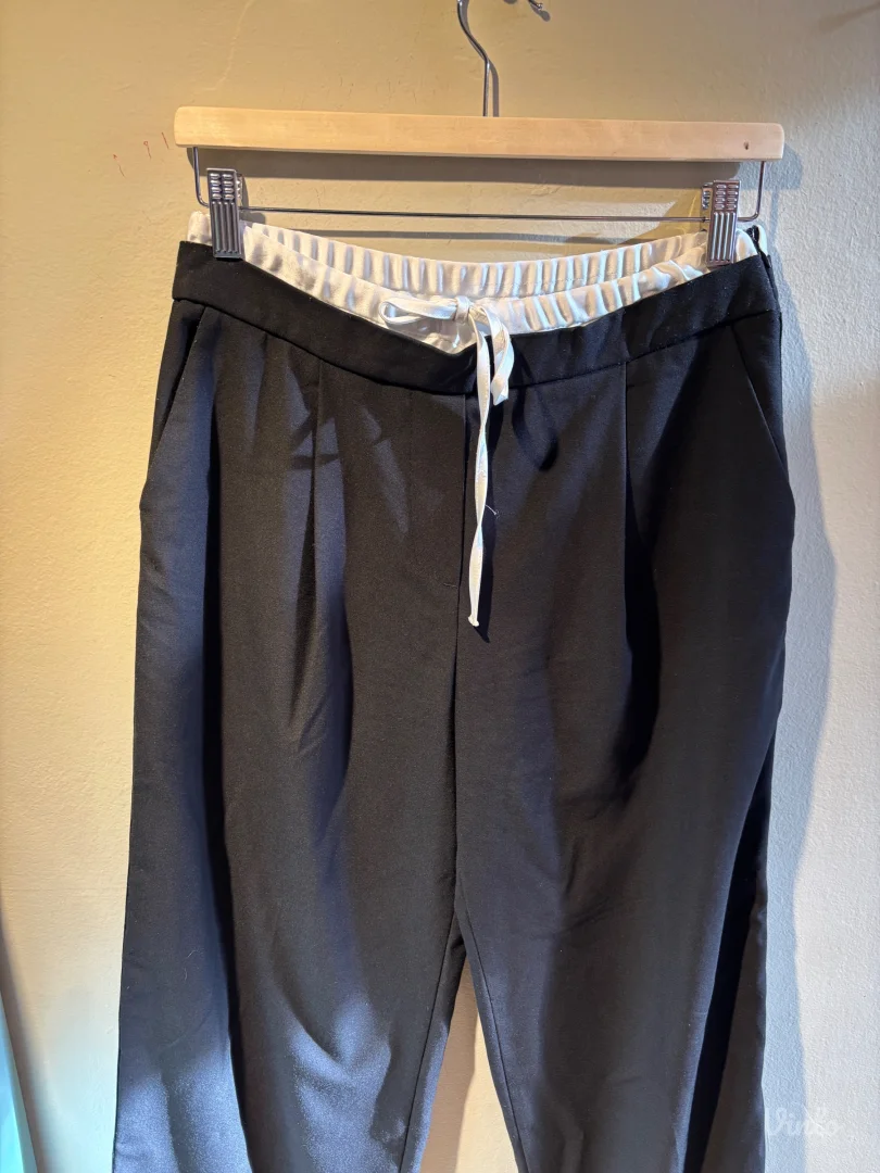 Zara pantalone S