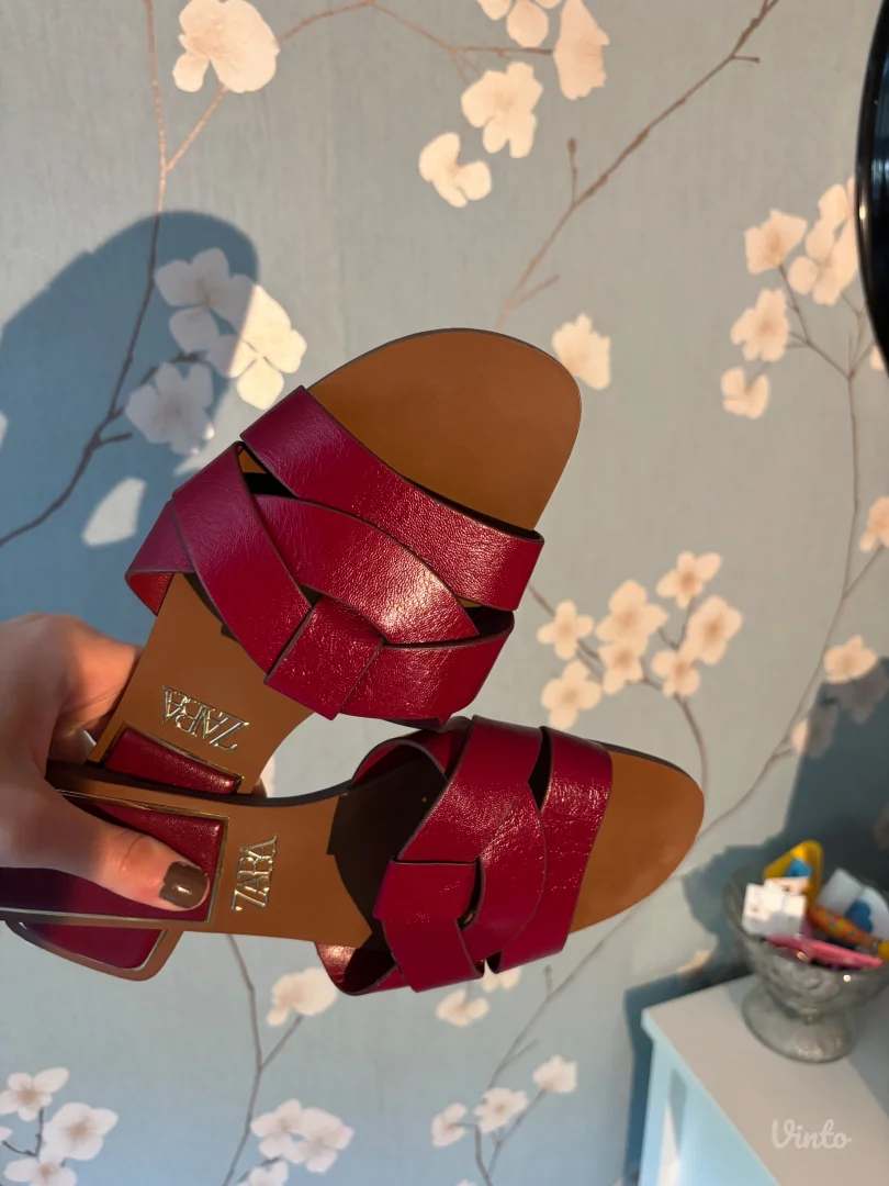 Zara papuce -Novo 40