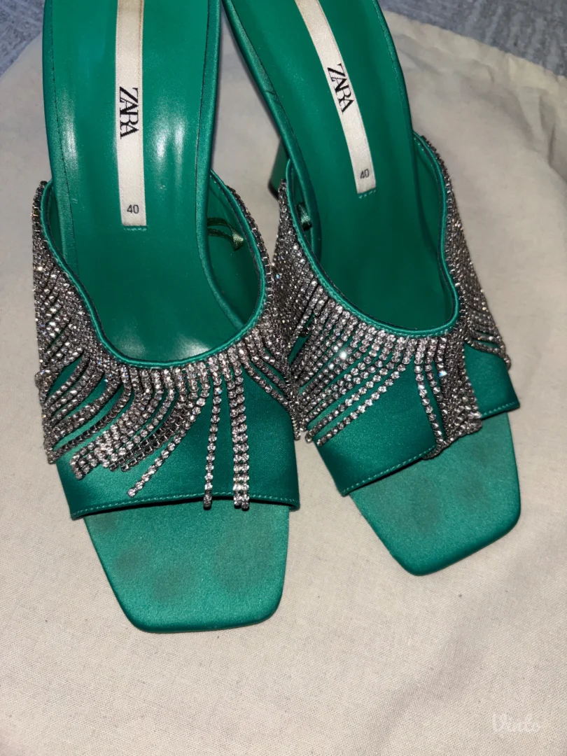 Zara stikle