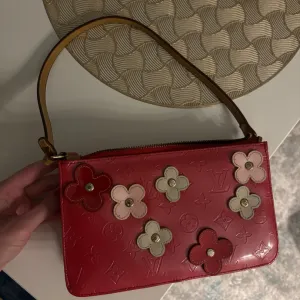 Louis vuitton torba